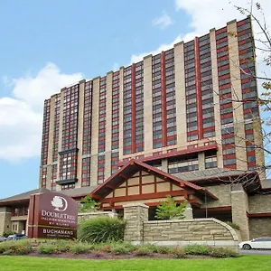 Курортный комплекс Doubletree Fallsview & By Hilton -, Ниагара-Фолс